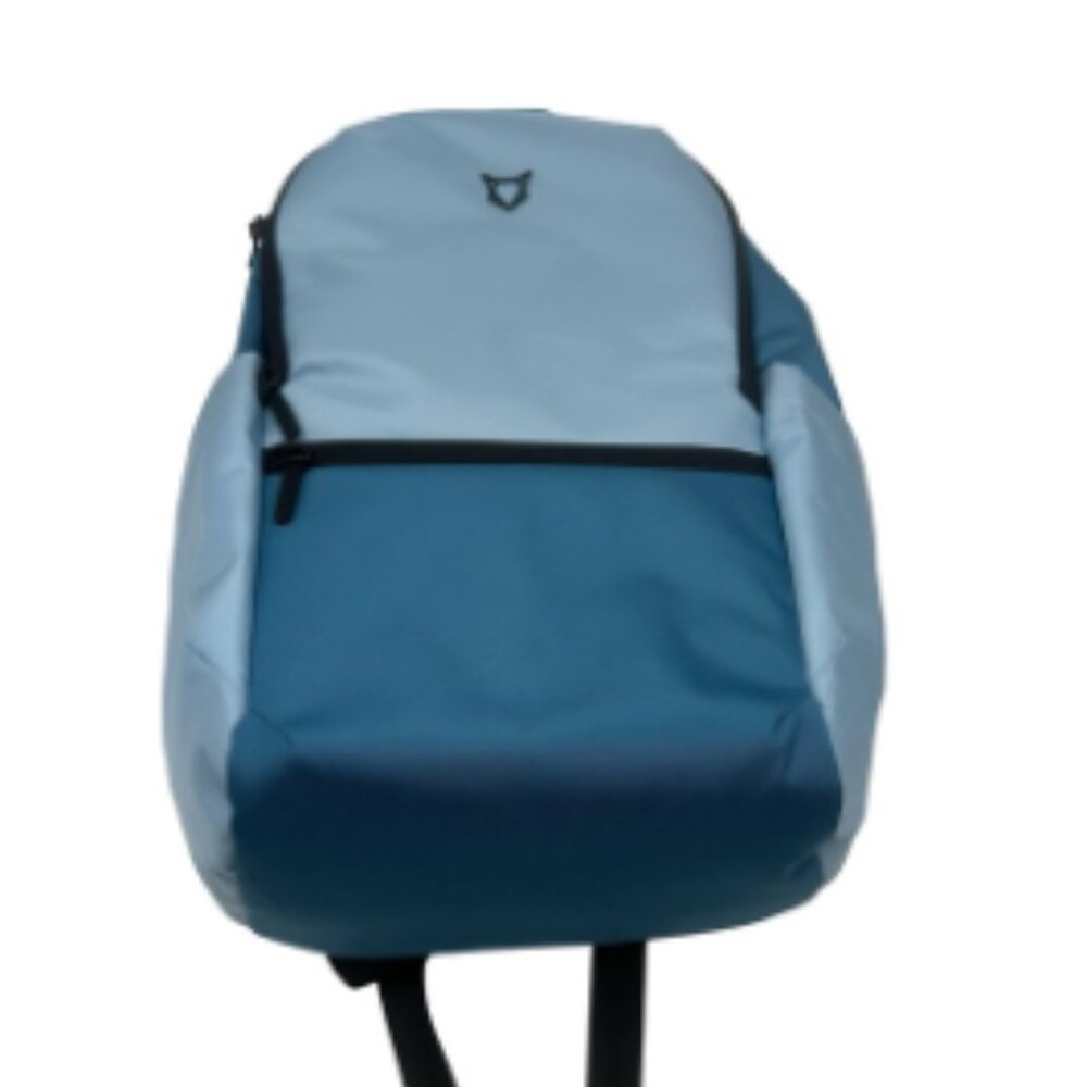 NEW BLUE FOX backpack excellent backpack to carry your electronics